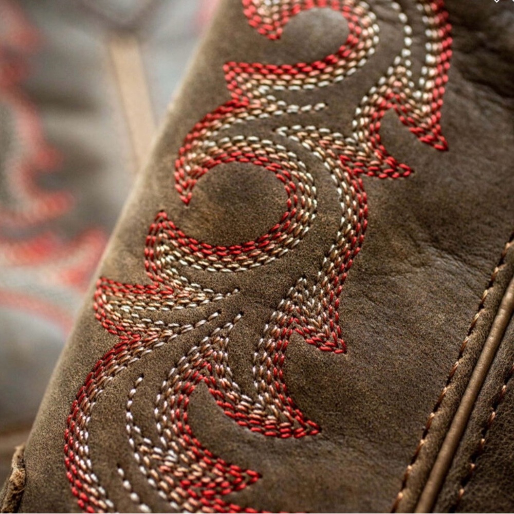 Ariat Women’s Hybrid Rancher Brown Leather Stretch Fit Western Boot Wide Sq Toe - Picture 9 of 11